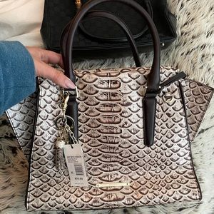 Brahmin bag brand new ! Never used still has tags